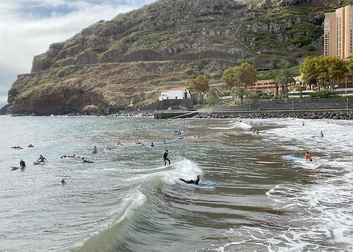 Center W/ Terrace 5 Min * Machico (Madeira)