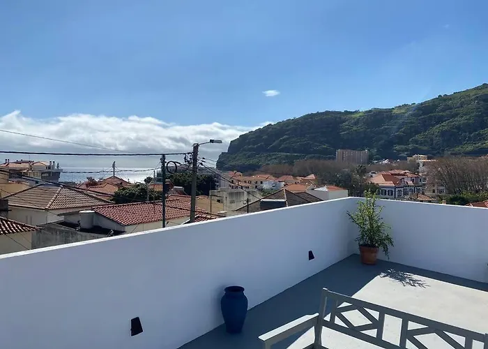 Center W/ Terrace 5 Min Appartement *