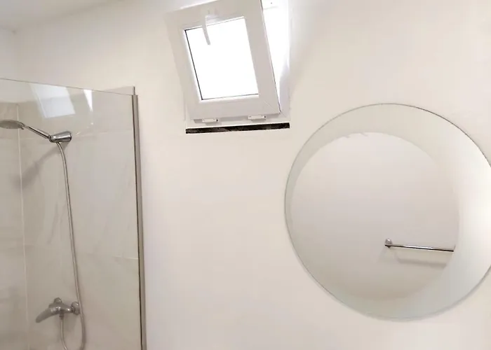 Center W/ Terrace 5 Min * Machico (Madeira)