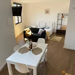 Appartamento Center W/ Terrace 5 Min
